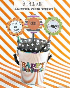 Free Printable Halloween Pencil Toppers by www.thecasualcraftlete.com