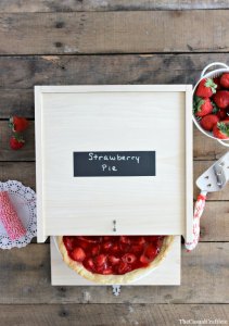 Wooden Pie Box