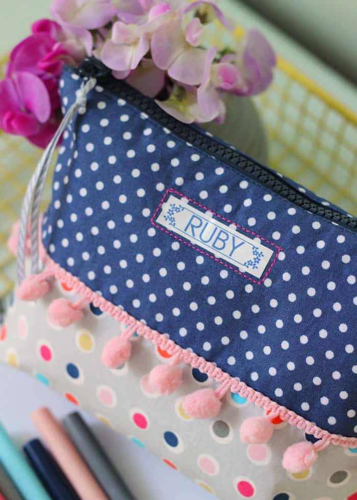 polkadot-pencil-case